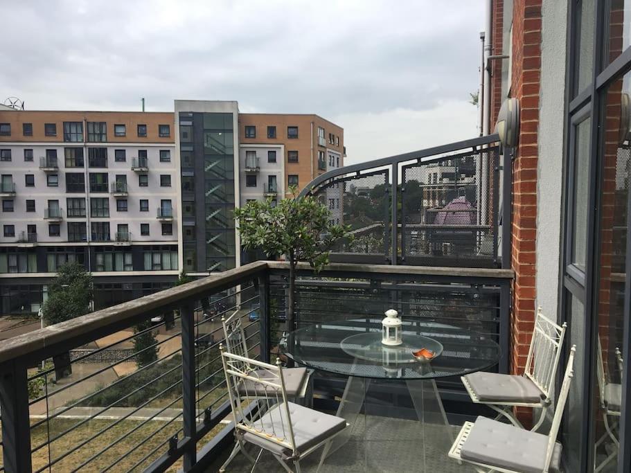 Fantastic New York Style Loft Apartment. Londra Dış mekan fotoğraf